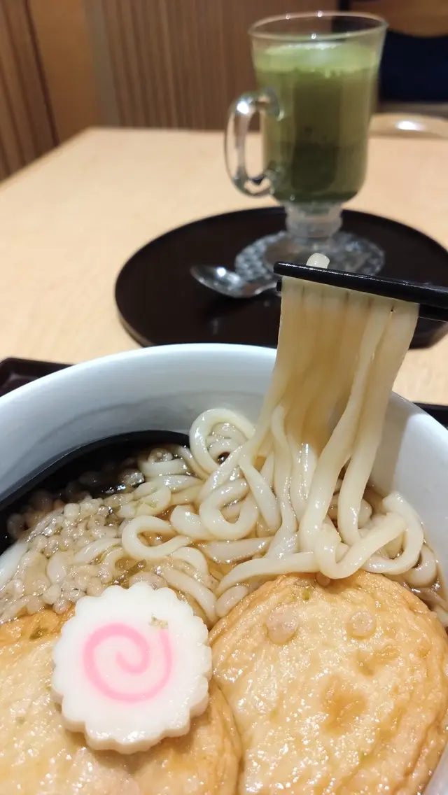 讚岐烏冬份量充足,入口煙韌掛湯