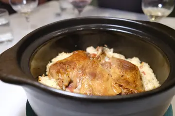 法式鸭腿煲仔饭