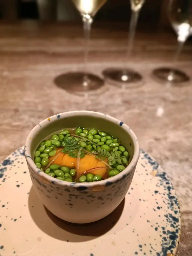 Uni Teardrops Peas