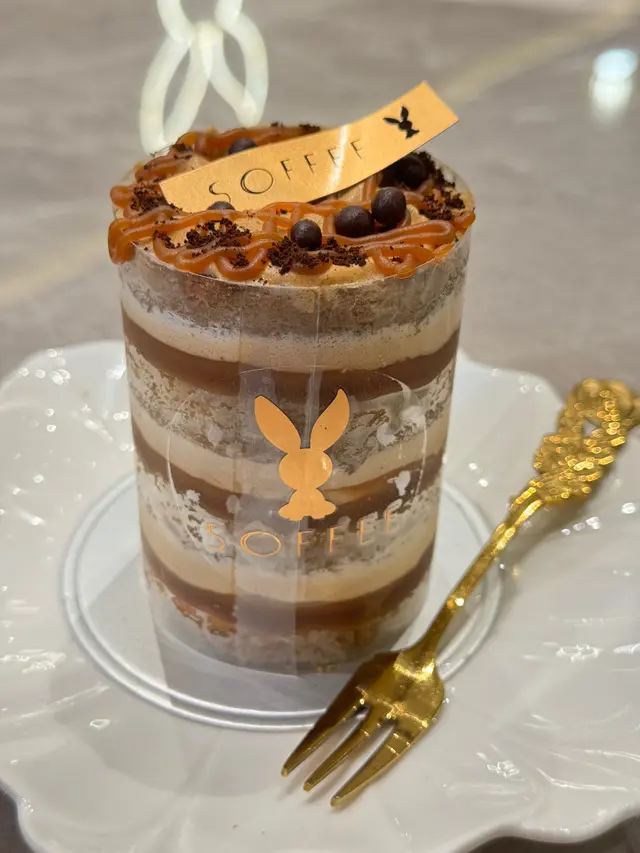 海鹽焦糖咖啡蛋糕