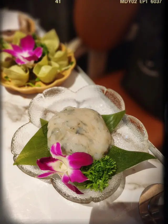 一口鮮蝦滑（$78）