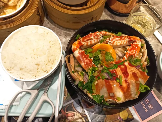 咸蛋肉蒸紅花蟹(配白飯)