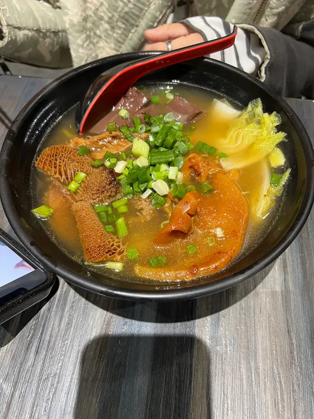 娃娃菜底豬紅魷魚金錢肚