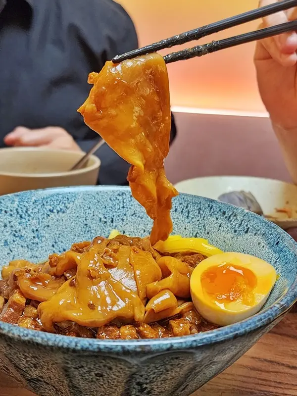 花膠魯肉飯