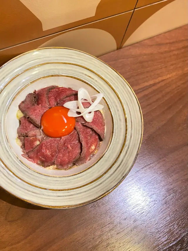 京蔥牛柳壽喜燒汁忌廉飯