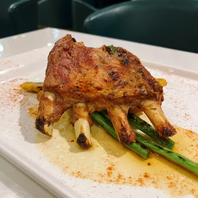 火焰西班牙黑毛豬肋骨