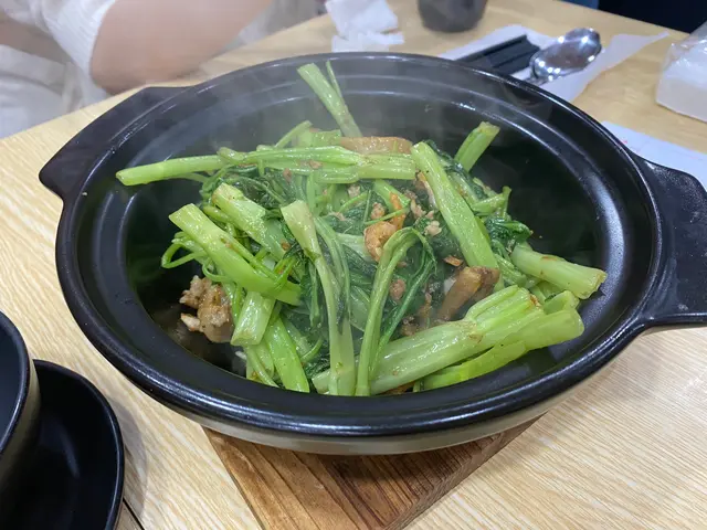 啫啫通菜煲