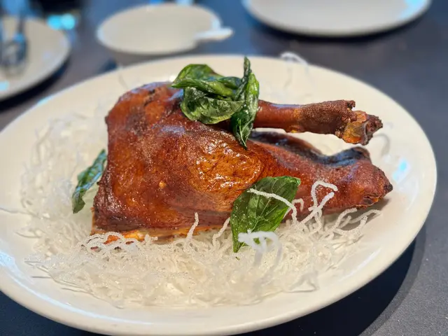 煙熏味香濃，外皮香脆，內裏Juicy多汁！
吃完口中的木香味也逗留了一會兒😋