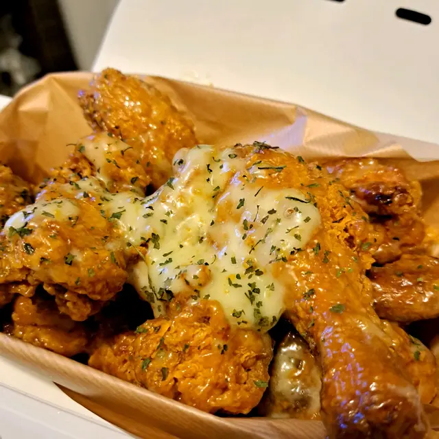 辣椒蛋黃醬炸雞