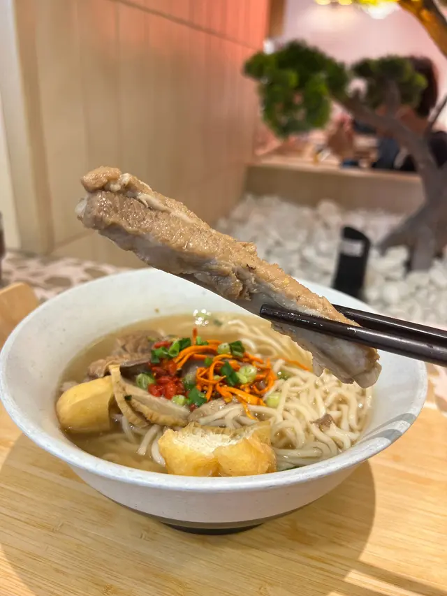 古早藥膳燉排骨手工麵