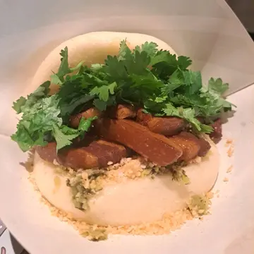 Traditional Pork Belly Gua Bao