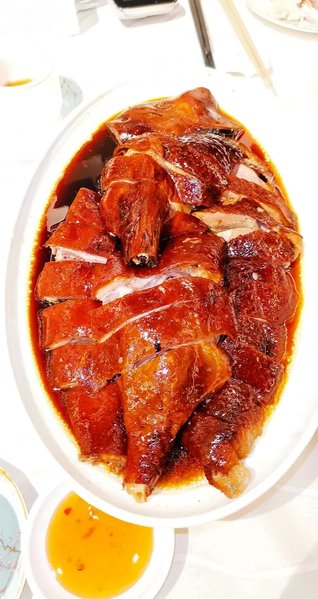 凱日極品燒鵝(半隻) 