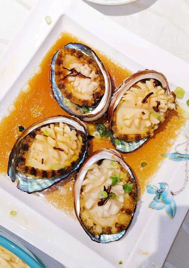 晚飯孖寶-果皮蒸大蓮鮑魚(4隻) 