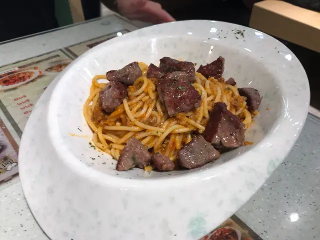 牛柳粒肉醬意粉
