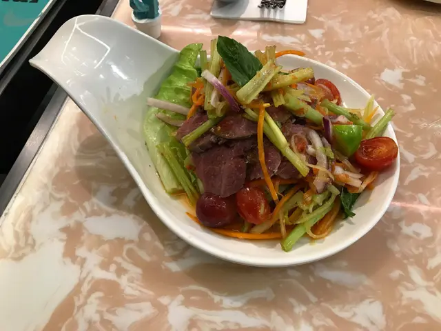 泰式慢燒牛肉沙律