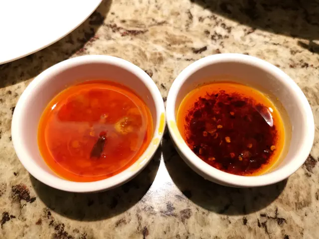 豆瓣醬 / 辣椒油