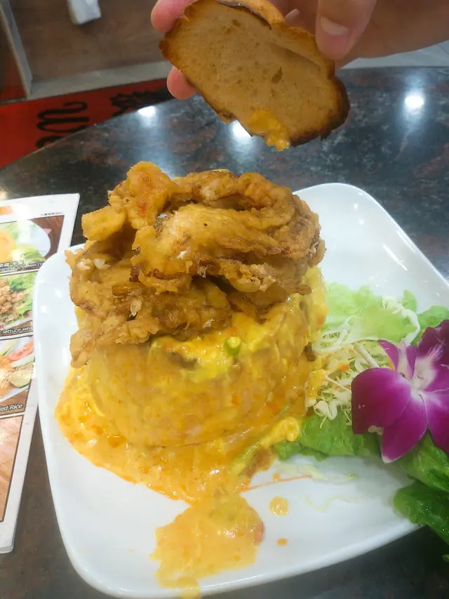 咖哩軟殼蟹火山包