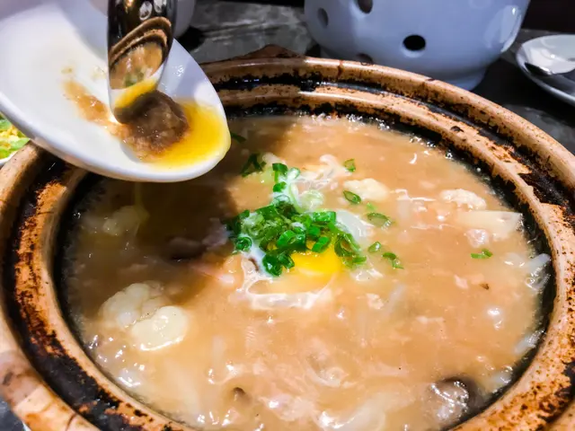 古早魚香老鼠粉煲-小