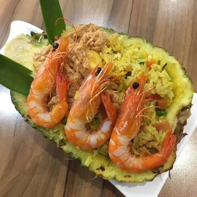 大蝦菠蘿飯 