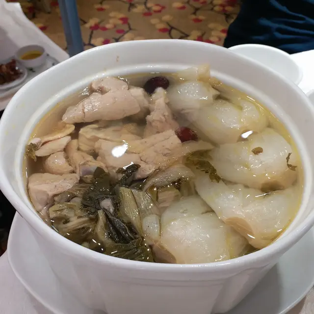 金銀菜燉白肺」