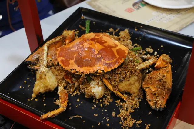 鎮店之寶避風塘炒辣蟹