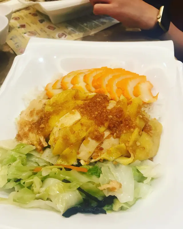 墨魚拼豬頸肉飯