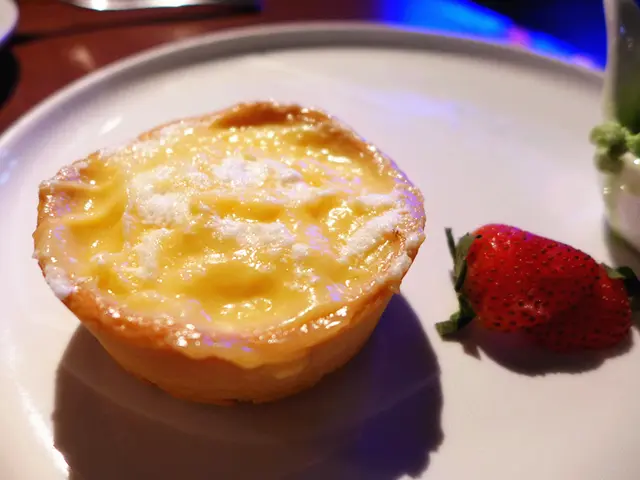 檸檬馬林撻伴自家製開心果雪糕