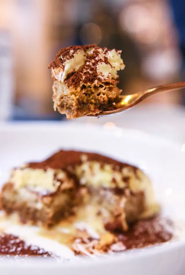 Traditional tiramisu