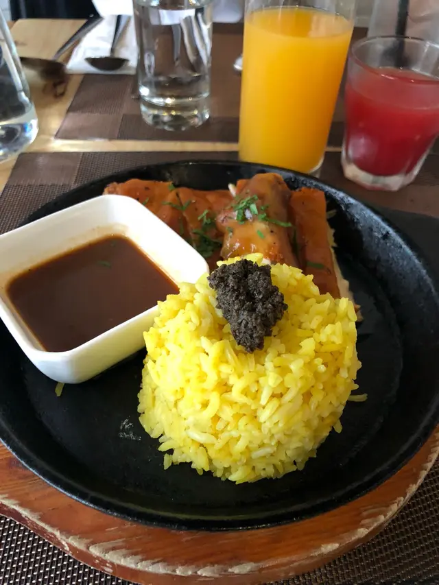 招牌葡萄牙烤乳豬