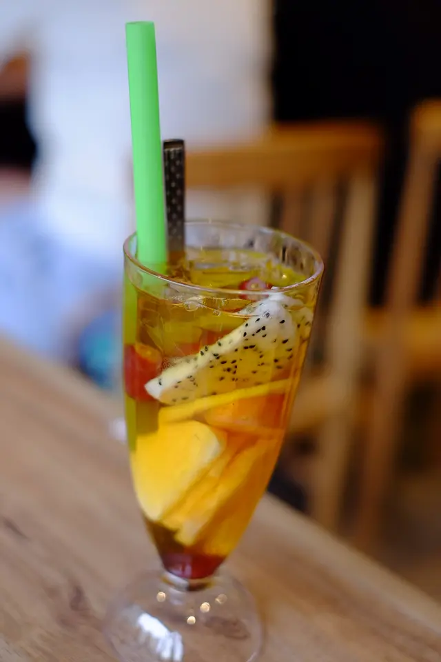 茶底唔算係好濃,不過係好香既,而且甜度得宜,唔會「死甜」,飲完唔會令人「更口濮渴」已值得一讚。