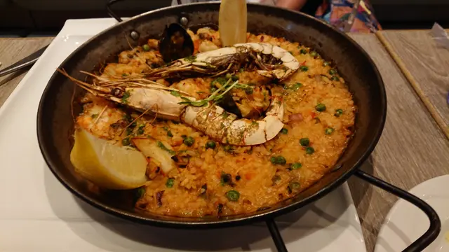 西班牙海鮮焗飯