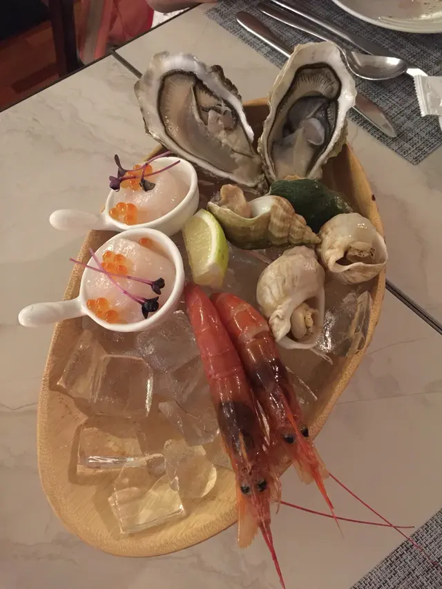 法國生蠔海鮮拼盤