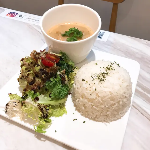 野菌白酒忌廉燴雞飯