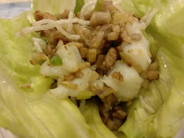 乾隆龍蝦崧生菜包