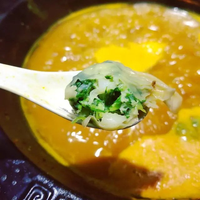 新鮮菜苗帶子餃