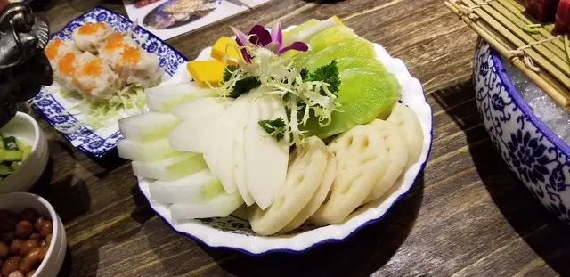 滾得囍五色併盤