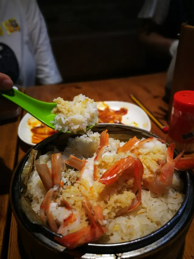 籠仔蒜茸蒸開邊蝦飯
