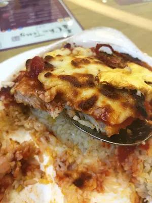 招牌茶廳焗豬扒飯