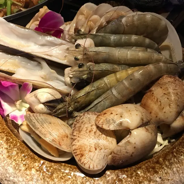 第一輪海鮮拼盤