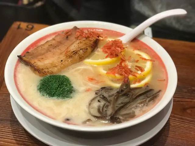 檸檬豚肉拉麵