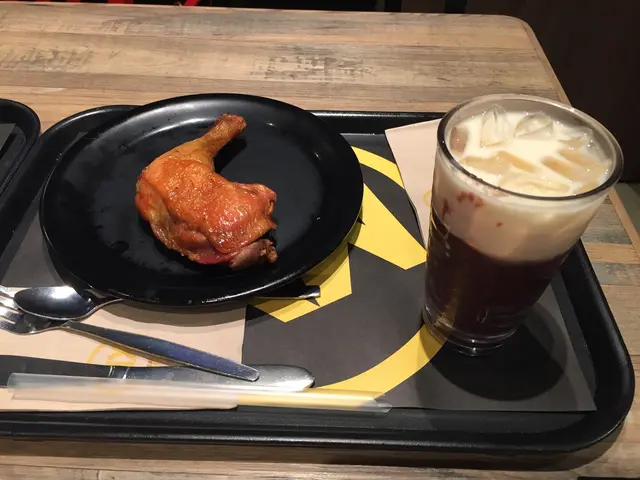 脆炸鷄脾配紅豆冰