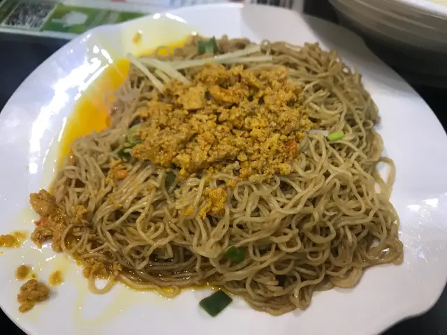幾好味，但蟹黃比以前少左，縮左水