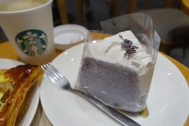 薰衣草忌廉蛋糕