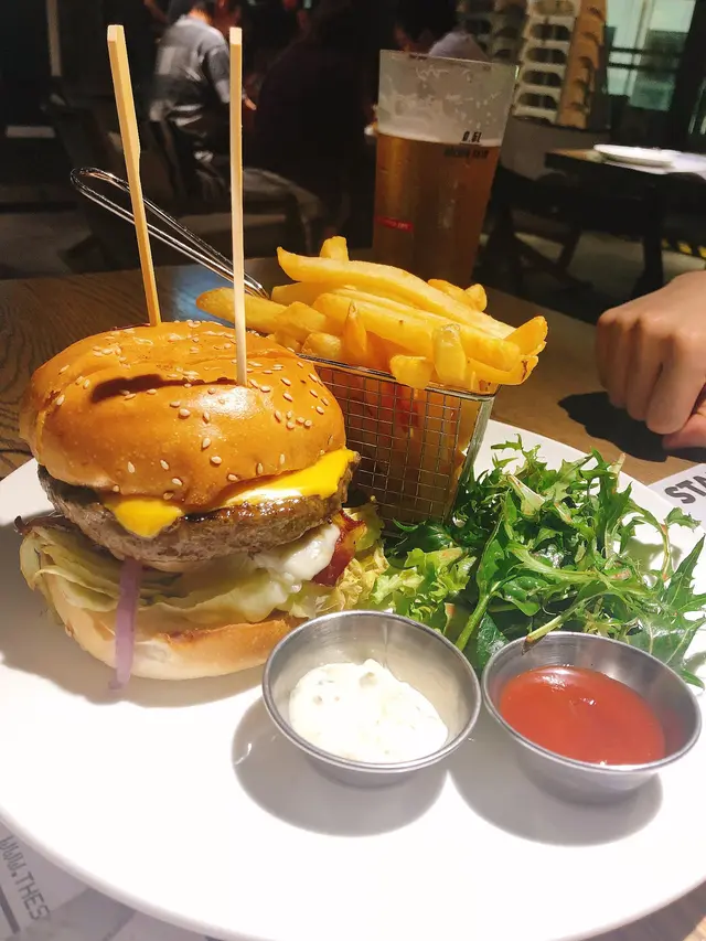 安格斯牛肉漢堡