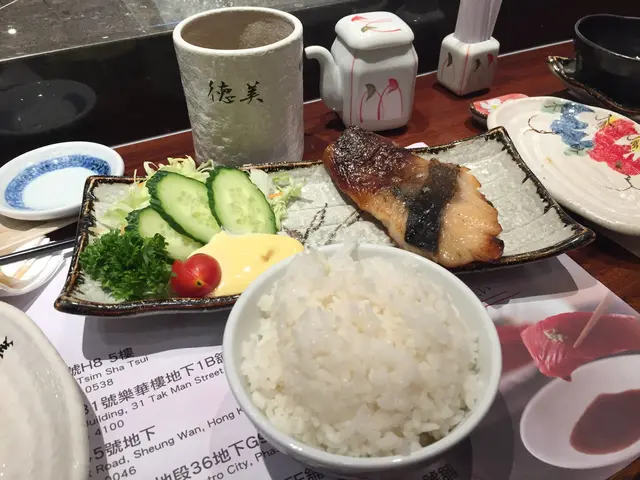 銀雪魚西京燒定食