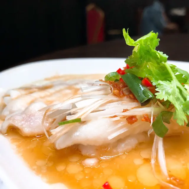 花雕蛋白蒸龍躉球