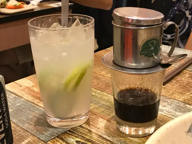 越式滴漏咖啡&青檸梳打