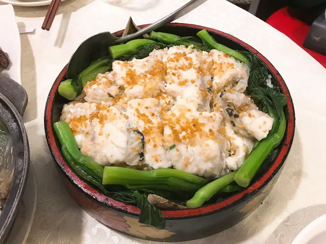 木盤龍躉荷葉飯
