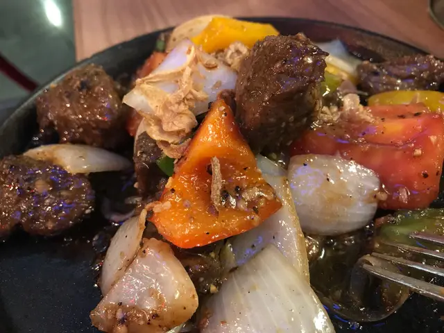 有不同顏色的椒伴碟