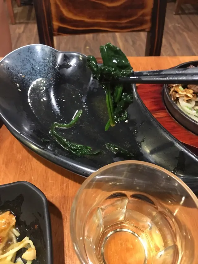 以前嘅呢個菜式落足料 重牛油味 對得住客人 今日食好似烚菜咁 唔係話少牛油健康啲唔好 不過就真係冇以前咁好食囉  